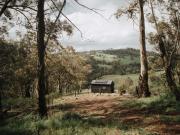 Remote Off-Grid Cabin Hidden in Nature - Hot Tub - Vera