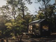 Off-Grid Cabin NestledBush with Creek Access - Kaia