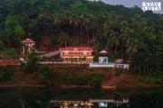 StayVista at Lagoons Villa with Lawn, Pool, WiFi