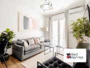 Ako 25 - stay close to the Acropolis