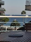 Juan-les-Pins, superbe studio vue mer grande Terrace cuisine séparée Juan-les-Pins, superbe studio vue mer grande Terrace cuisine séparée