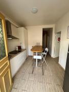 Belle maison à 11 mm des Champs Élysées