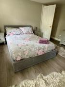 Stylish Garden Apartment in Central Cheltenham