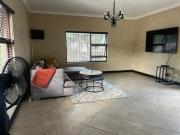 Fourways Luxe 5-Bed Home