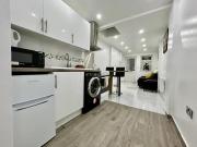 Verb Studio - North London Enfield Self Catering Holiday - work accommodation