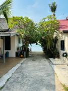 Beachfront Villa with Sunset