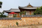 Pear tree house Hanok