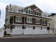 Sunday To Sunday, Elevator, Beach Badges, Roof Top Deck, Wifi, Bay Side 4 Bedroom, 3 Bath Townhouse 14056
