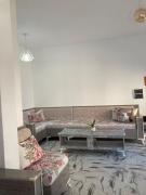 Logement moderne, près de la mer