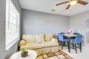 7 Mi to Surfside Beach Pet-Friendly Unit in Miami