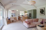 2-Bed Eco Friendly Home - Sleeps 4 - Parking 2-Bed Eco Friendly Home - Sleeps 4 - Parking