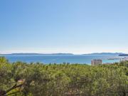 Apartment Les Bougainvillées by Interhome