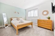 3 Bedroom Flat with Sea View and Roof Terrace 3 Bedroom Flat with Sea View and Roof Terrace