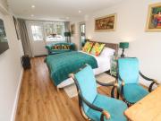 Elder Cottage Studio