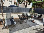 Appartement avec jardin 1 minute à pied la plage Appartement avec jardin 1 minute à pied la plage