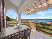 Apartment in Supetarska Draga near Sandy Beach Apartment in Supetarska Draga near Sandy Beach