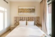 FAM Living - Getaway in Meydan - Modern Comfort Near Top Dubai Attractions