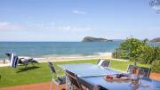 The Bach Pearl Beach-Absolute Beachfront , Late Check Out