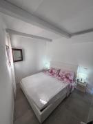 Top Baja Sardinia Top Baja Sardinia