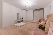 Luxury 1 Bedroom Iconic Harley Street Lower Ground 1HS