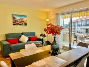 Le Lys dOr YourHostHelper