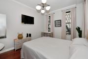 Cozy Studio Near Central Park!