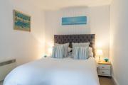 Cute 1 bed apartment 2 mins from the sea - Sleeps 4, Flat 8 The Gables, Church Street, Lyme Regis Cute 1 bed apartment 2 mins from the sea - Sleeps 4, Flat 8 The Gables, Church Street, Lyme Regis