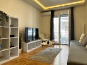 Kypseli Contemporary Comfort for 6