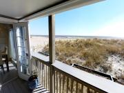 Oceanfront, Wifi, Deck, O-S, Oceanviews, Deck, Beach Chairs,
