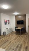 Apartment Urban Oasis
