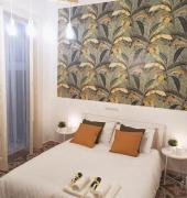 Appartamento con cortile a 30 mt. dal mare