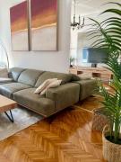 Modern Charm in Downtown Modern Charm in Downtown