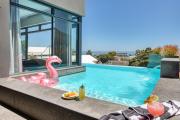Vista Del Mare Camps Bay - 3 Min walk to beach, Pool, View