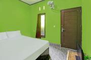 Hotel O Ashooy HomestayNearWisata Desa sedau