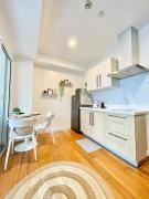 The Serene Escape Ph Rockwell Balcony View 1BR