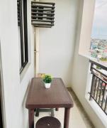 2BR Cozy Condo near BGC
