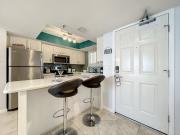 Oceania Beach Club 303