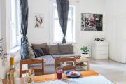 Dora apartment near Buda Castle with PARKING!