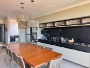 Apto 3 suítes Alto Padrão