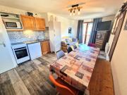 Les Chalets Darrondaz - 4 pièces 68 personnes 48m² MAE-2902