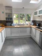 4 Bedroom Detached House Sleeps 7