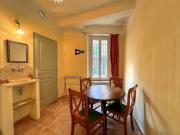 Charmant studio atypique, Aups