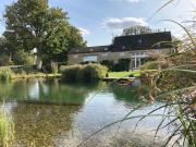 Luxury barn in Cotswolds with natural pool Luxury barn in Cotswolds with natural pool