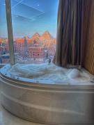 Lotus Pyramids & Jacuzzi