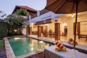 Genta- Petitenget 2BR villa, walk to beach!