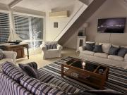 Sandcastles - Gorgeous beach house at North Avoca