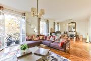 Appartement 140m2 proche des Champs Elysées