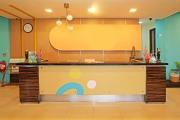 Super OYO Townhouse OAK Hotel Fiducia Serpong