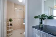 Sea Peeps, holiday apartment in Paignton Sea Peeps, holiday apartment in Paignton