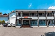 Super OYO 686 Bunga Karang Hotel
